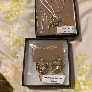new in box vanessa mooney gold lion necklace and earrings.